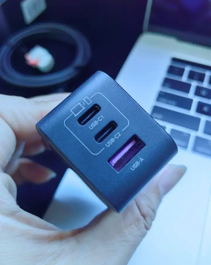 multi-device fast charging with GaN charger